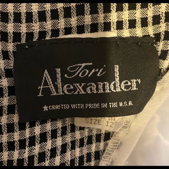 Vintage Tori Alexander dress - Picture 7 of 7